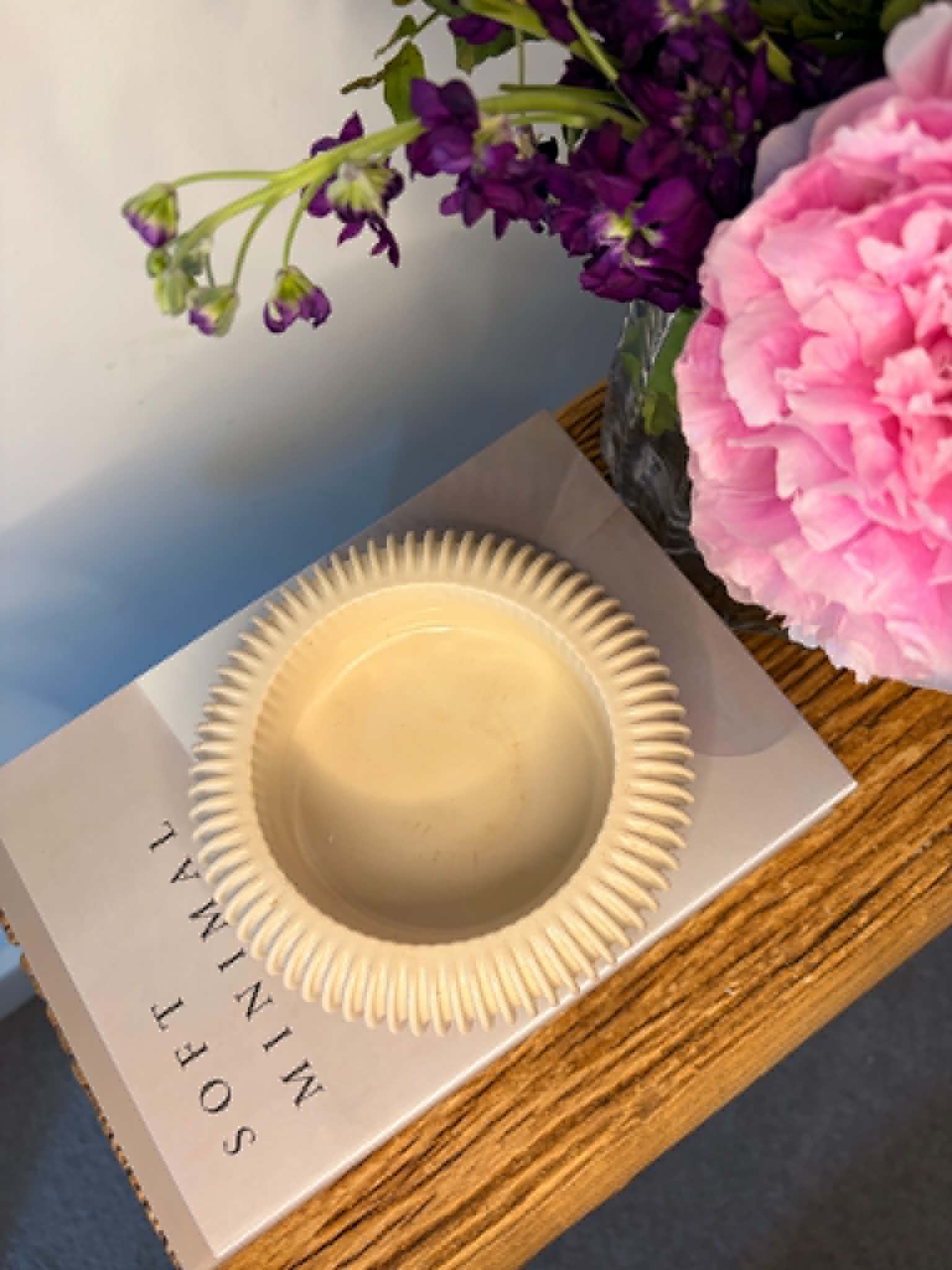 The Ribbed Decorative Bowl