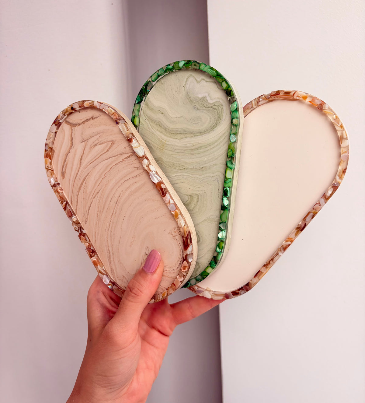Mother Of Pearl Pebble Tray