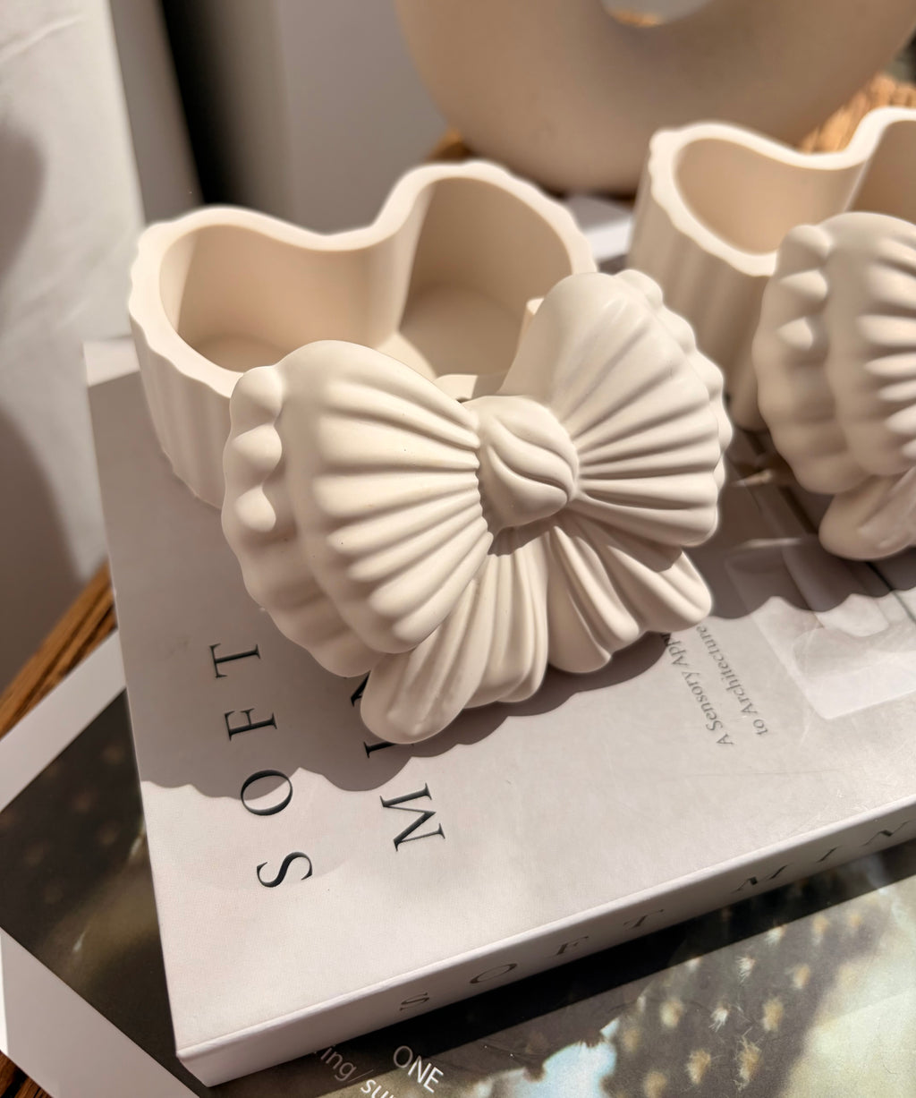 The Ribbon Bow Trinket