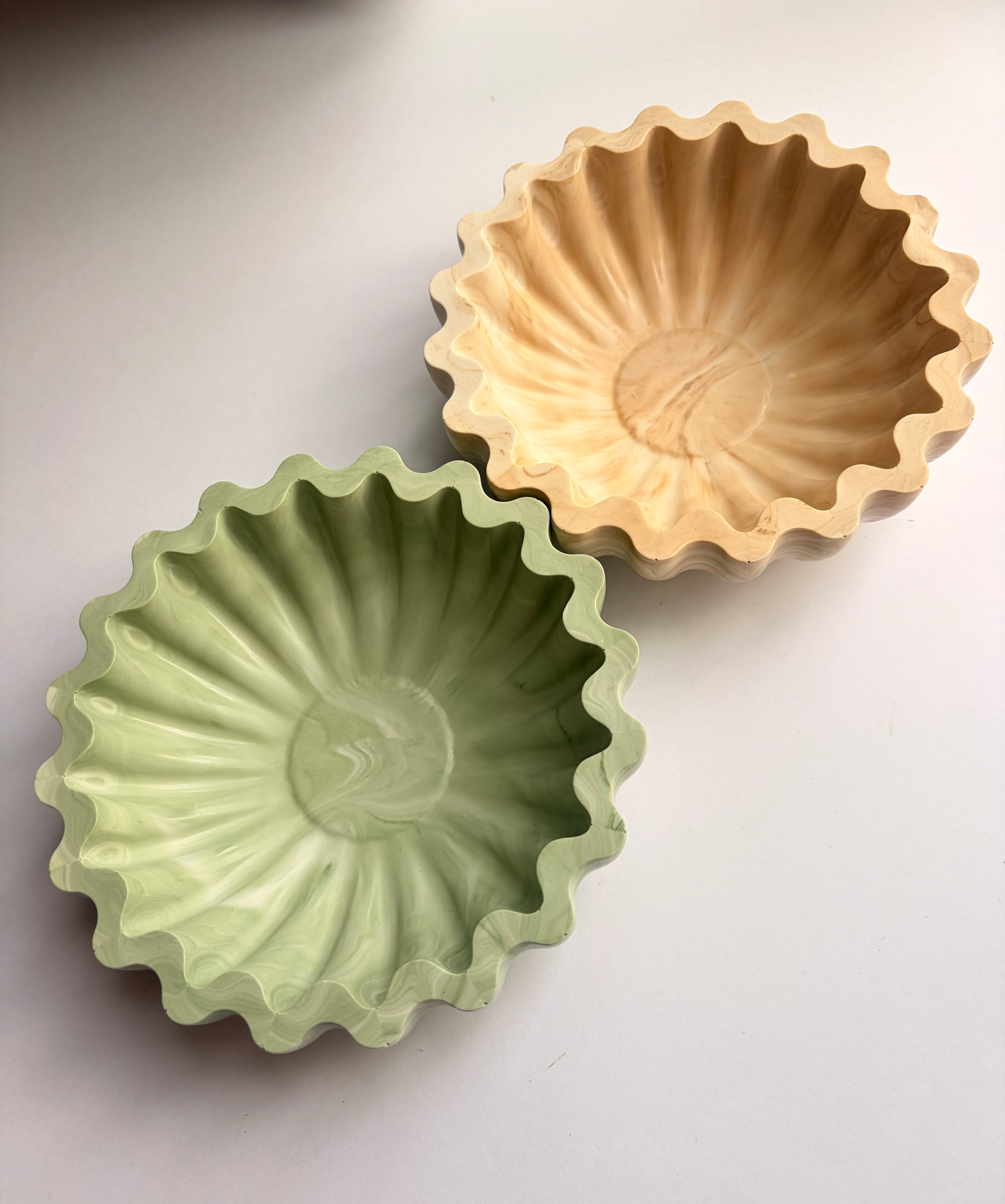 The Wavy Bowl