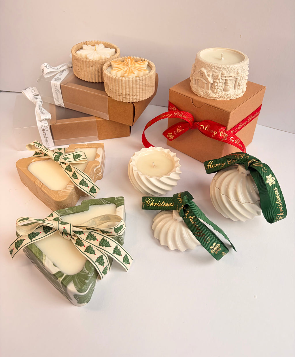 The Bauble Candle