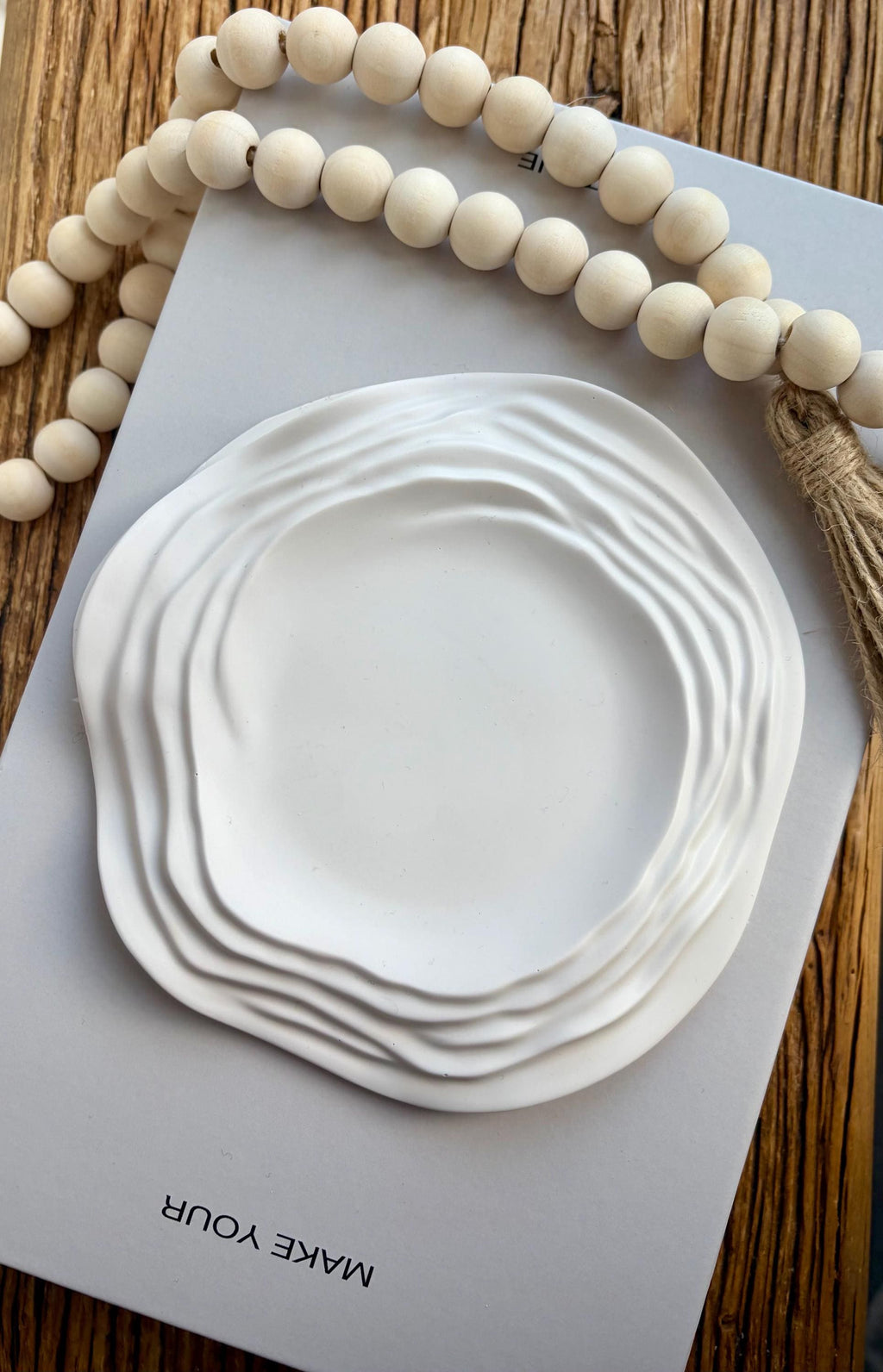 The Ruffled Scalloped Edge Candle Plate