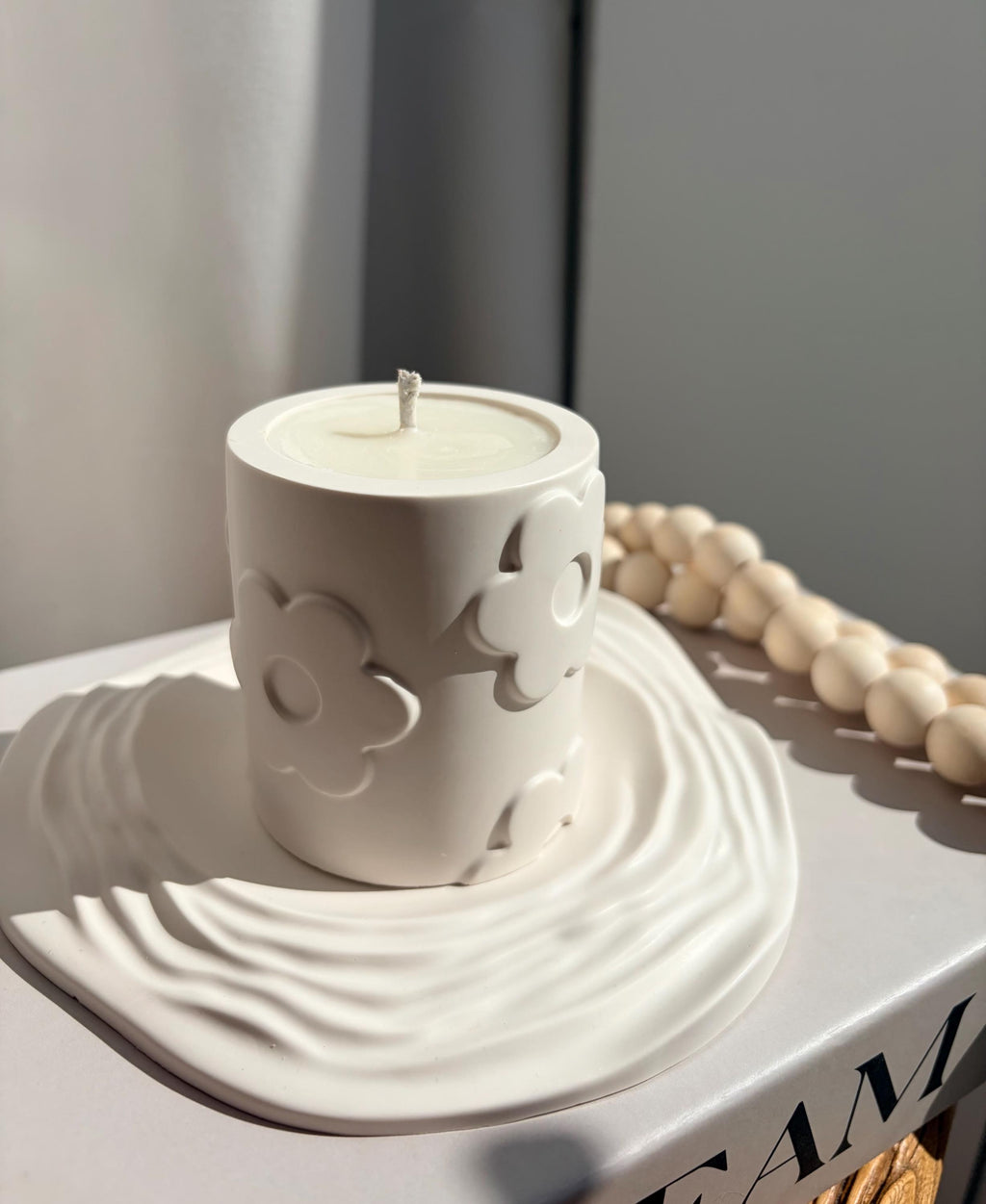 The Flower Candle